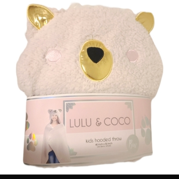 🌺LULU & COCO KIDS HOODED BLANKET- NWT. - Picture 2 of 10